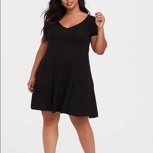 Torrid Fluted Black Jersey Dress size 1 14/16